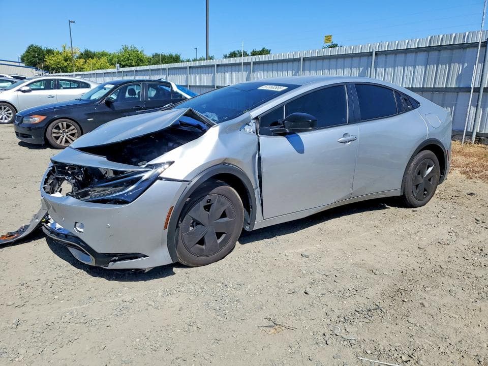 2025 TOYOTA PRIUS PLUG-IN HYBRID SE - 1