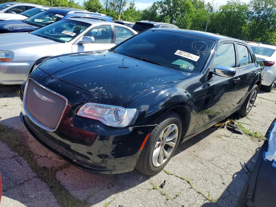 2016 CHRYSLER 300 LIMITED - 1