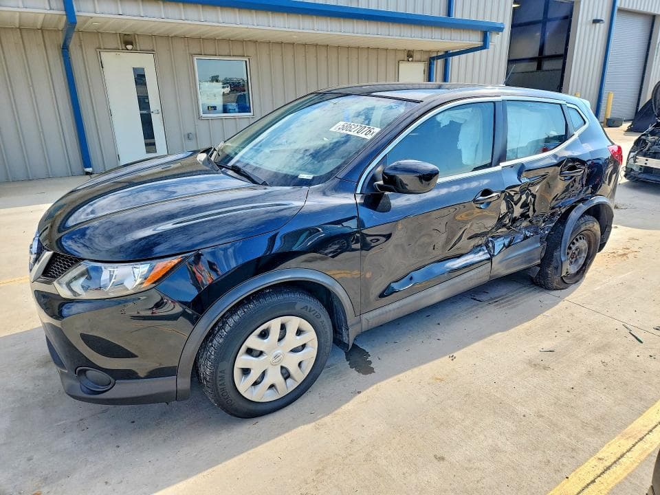 2017 NISSAN ROGUE SPORT S - 1