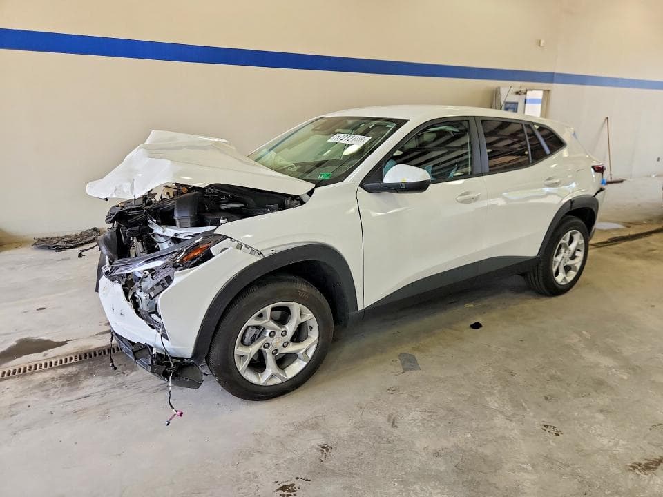 2025 CHEVROLET TRAX LS - 1