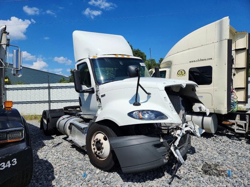 2025 INTERNATIONAL RH613 SEMI TRUCK - 1
