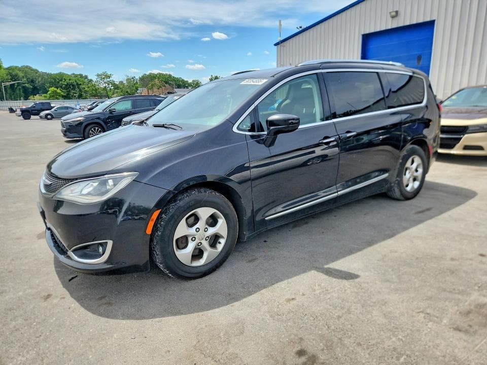 2017 CHRYSLER PACIFICA TOURING L PLUS - 1