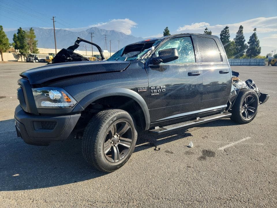 2022 RAM 1500 CLASSIC SLT - 1
