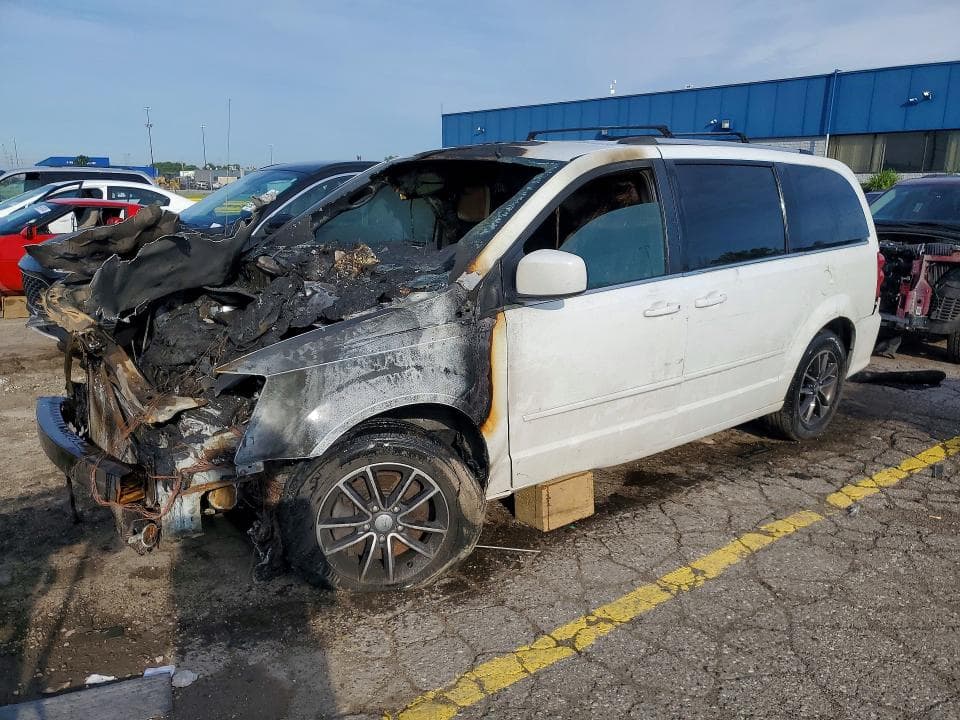 2017 DODGE GRAND CARAVAN SXT - 1