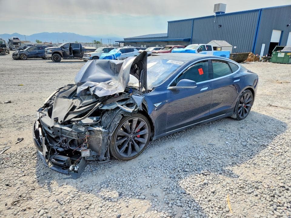 2016 TESLA MODEL S - 1