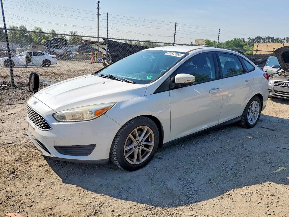 2017 FORD FOCUS SE - 1