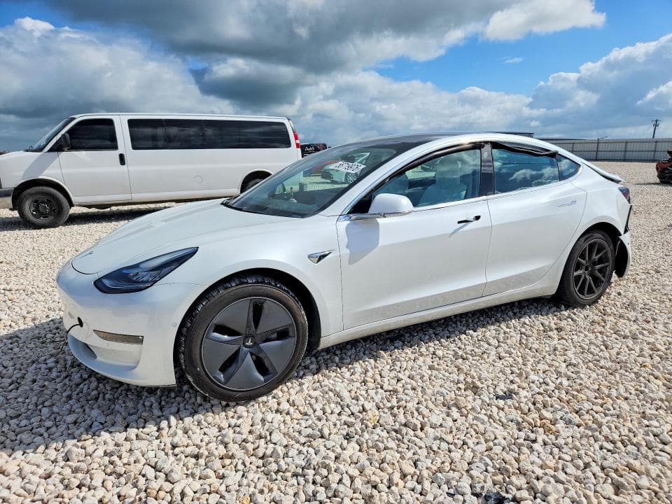 2020 TESLA MODEL 3 - 1