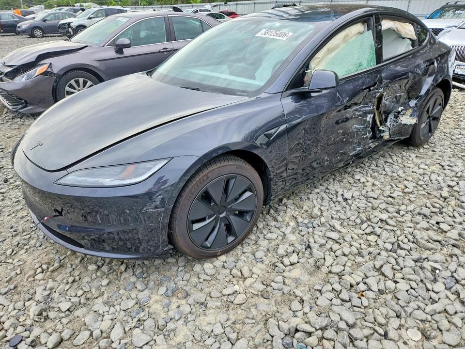 2026 TESLA MODEL 3 - 1