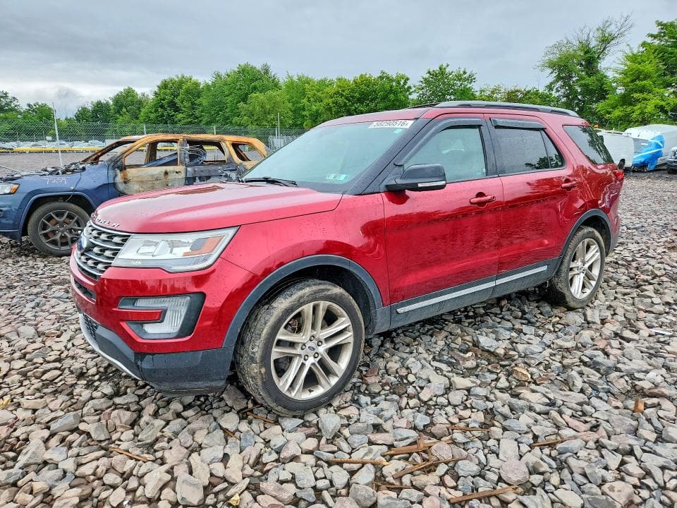 2017 FORD EXPLORER XLT - 1