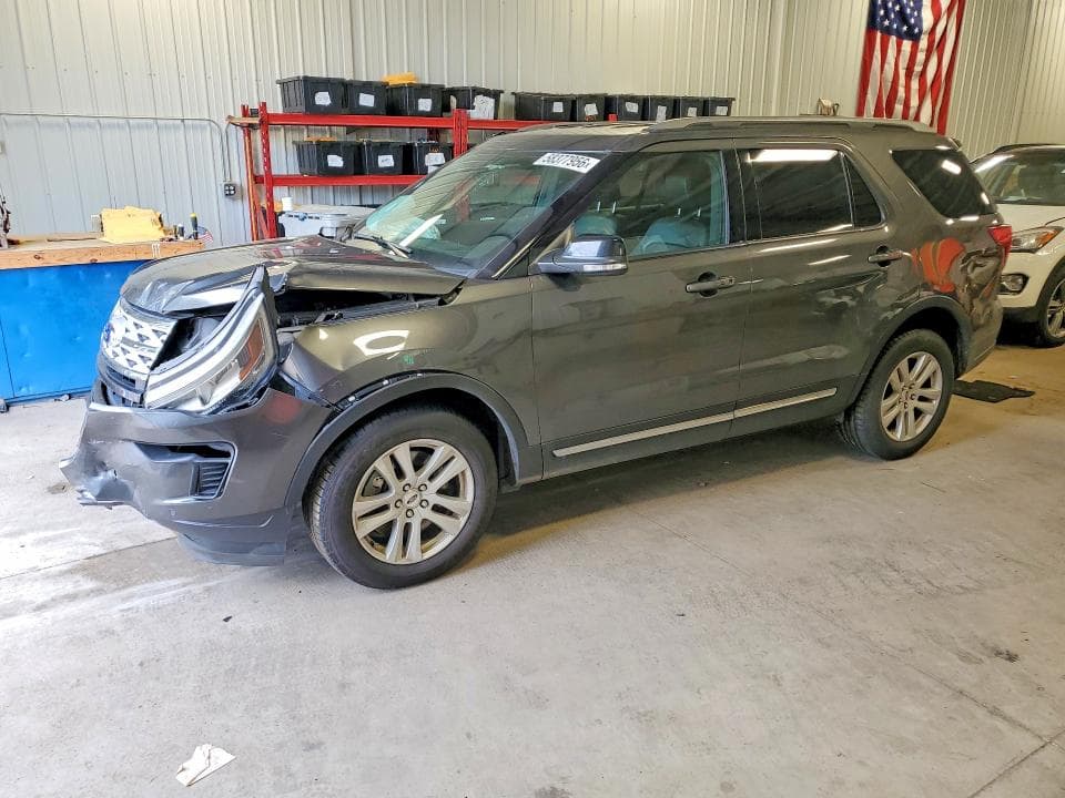 2018 FORD EXPLORER XLT - 1