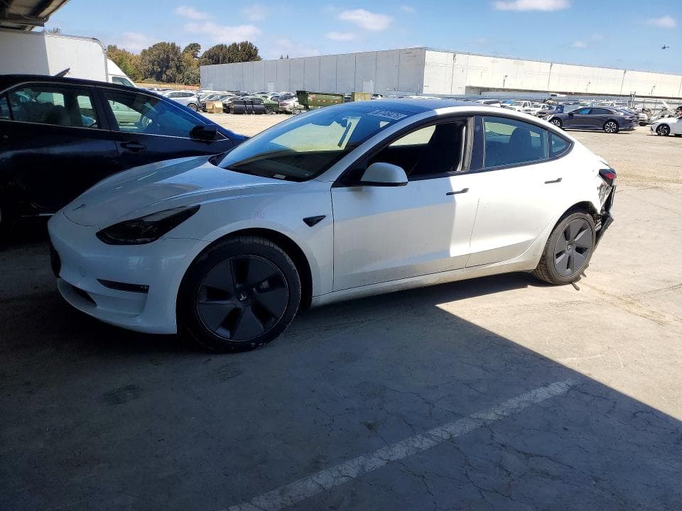 2023 TESLA MODEL 3 - 1