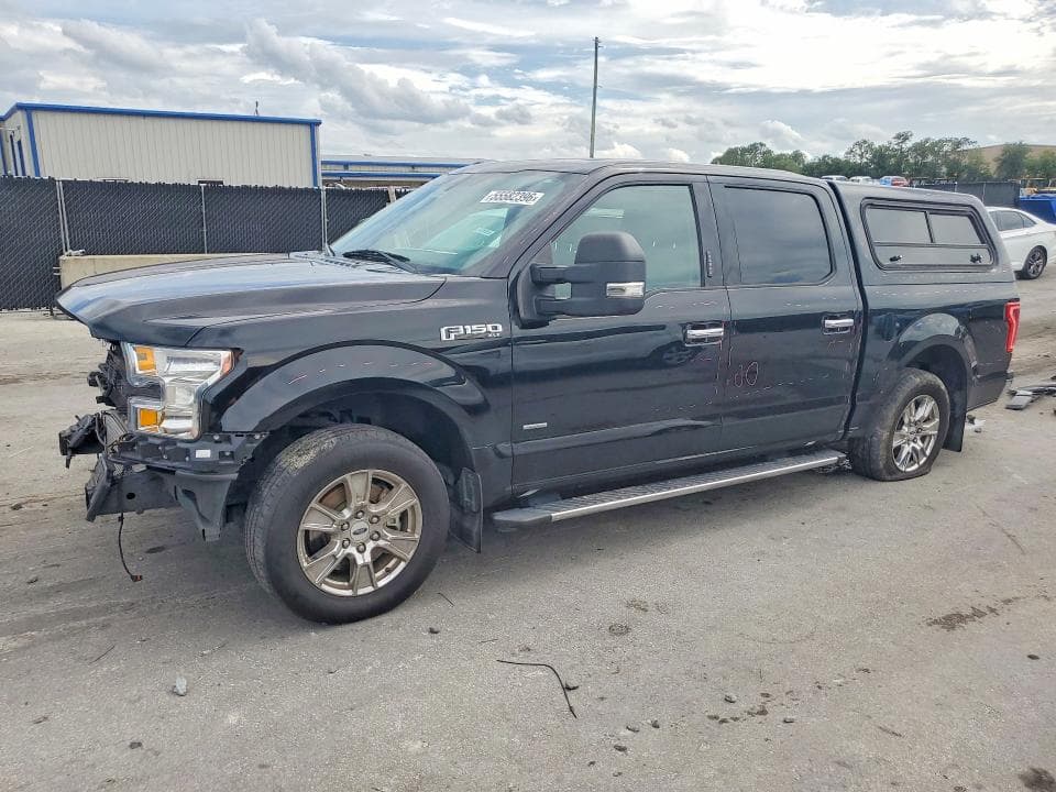 2017 FORD F150 SUPERCREW - 1