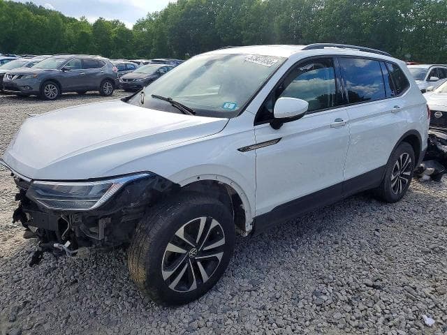 2022 VOLKSWAGEN TIGUAN S