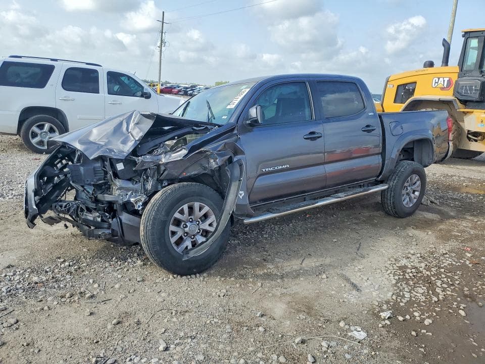 2017 TOYOTA TACOMA SR5 V6 - 1