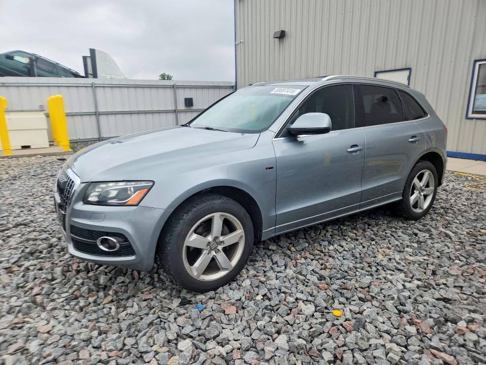 2011 AUDI Q5 PREMIUM PLUS - 1