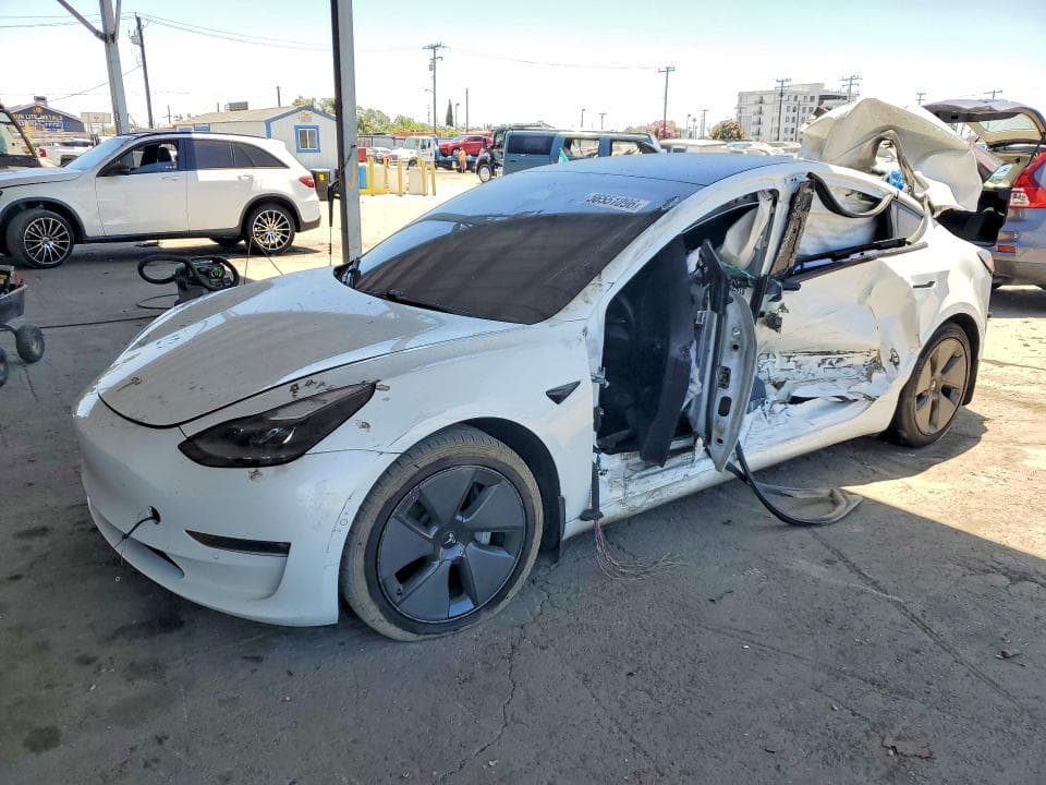 2021 TESLA MODEL 3 - 1