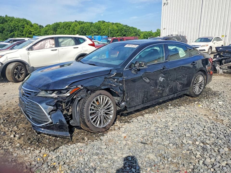 2019 TOYOTA AVALON LIMITED - 1