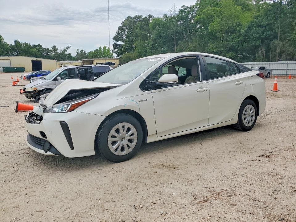 2019 TOYOTA PRIUS LE - 1