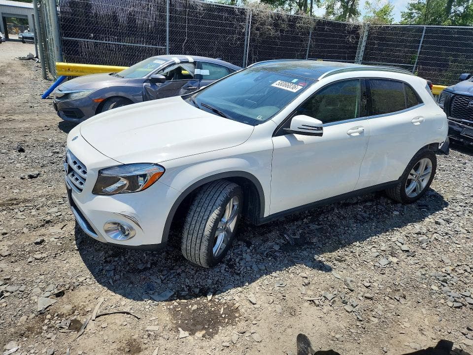 2018 MERCEDES-BENZ GLA 250 4MATIC - 1
