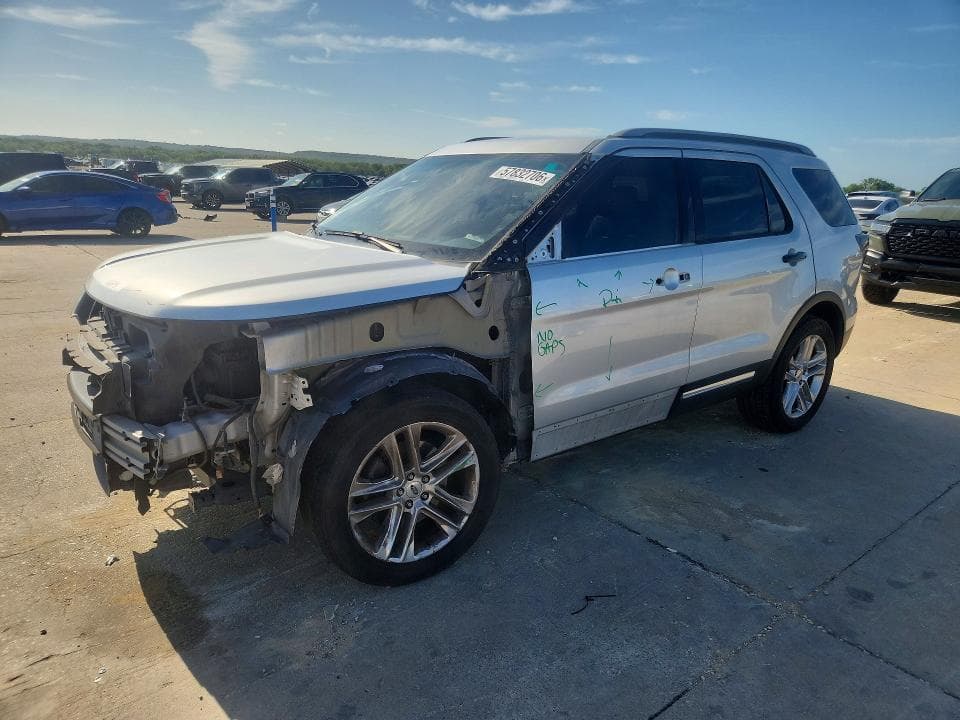 2016 FORD EXPLORER XLT - 1