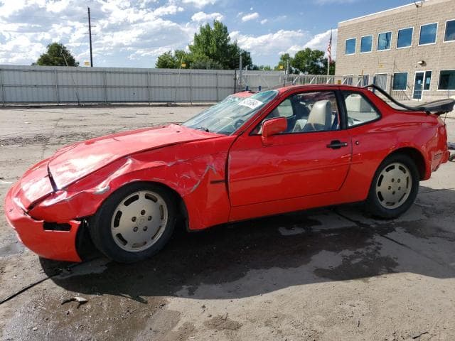 1986 PORSCHE 944 - 1