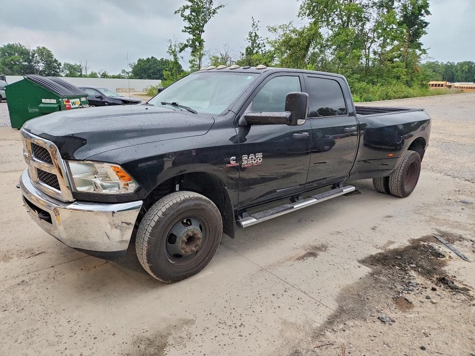 2017 RAM 3500 ST - 1