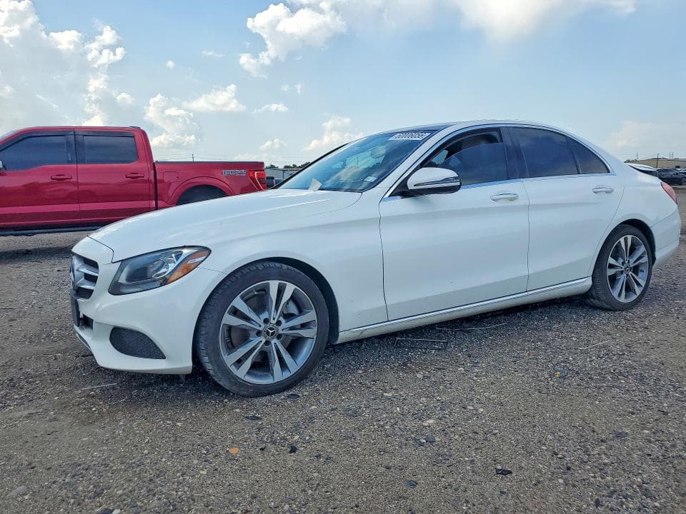 2018 MERCEDES-BENZ C 300 - 1