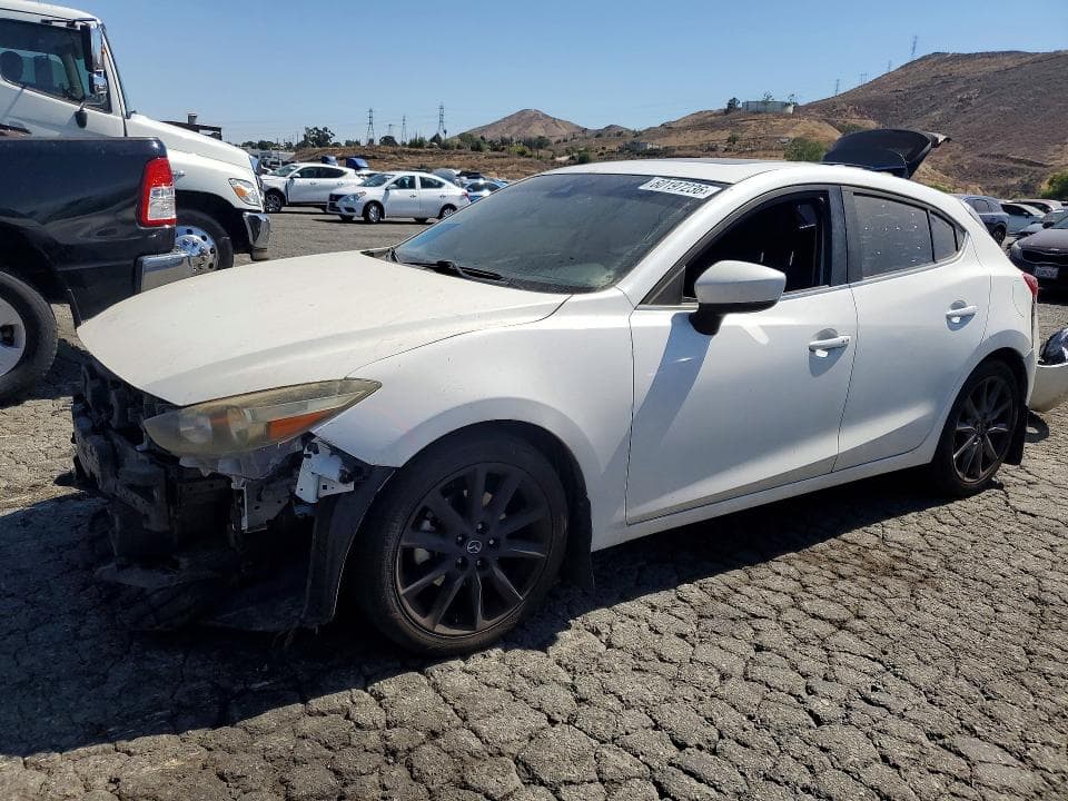 2018 MAZDA 3 TOURING