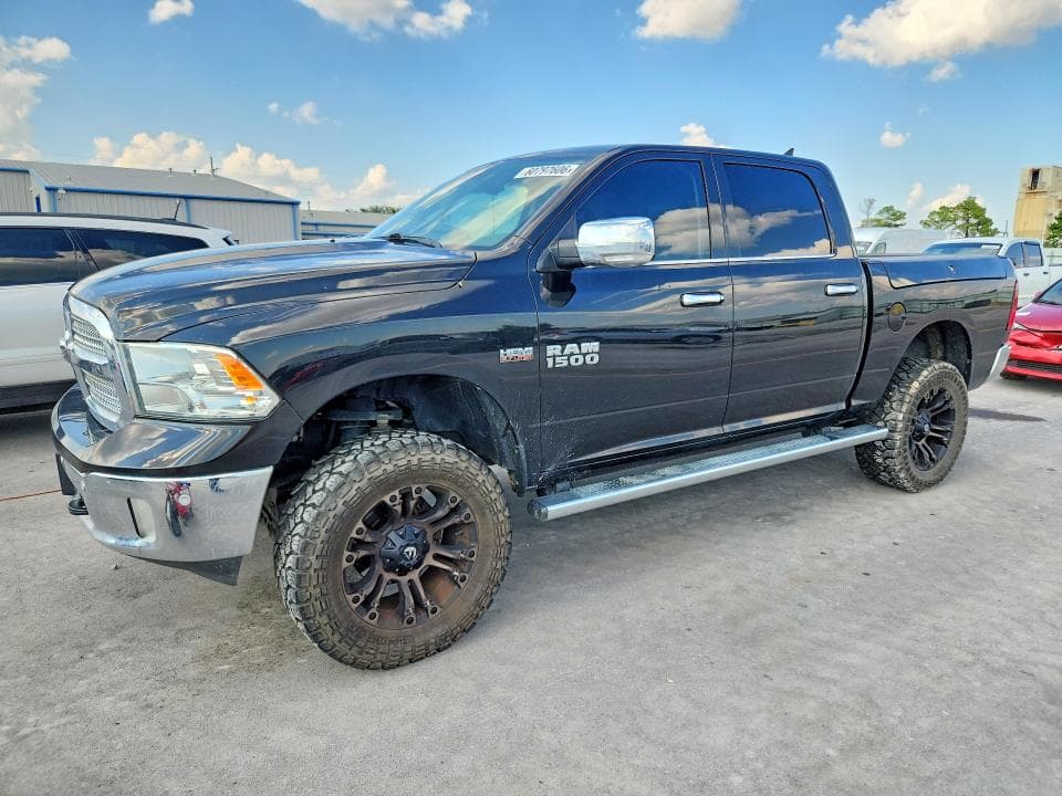 2017 RAM 1500 SLT - 1