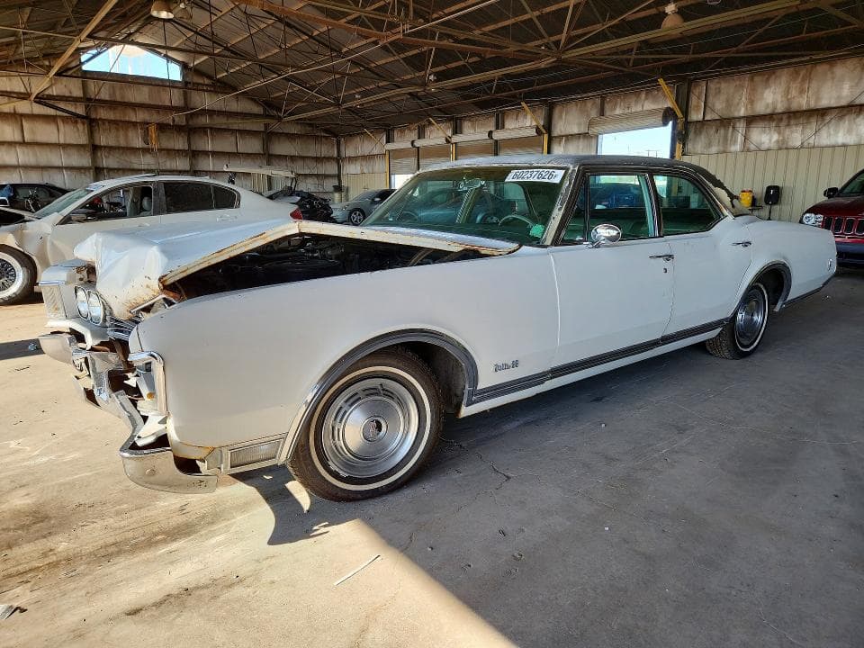 1968 OLDSMOBILE DELTA 88 - 1