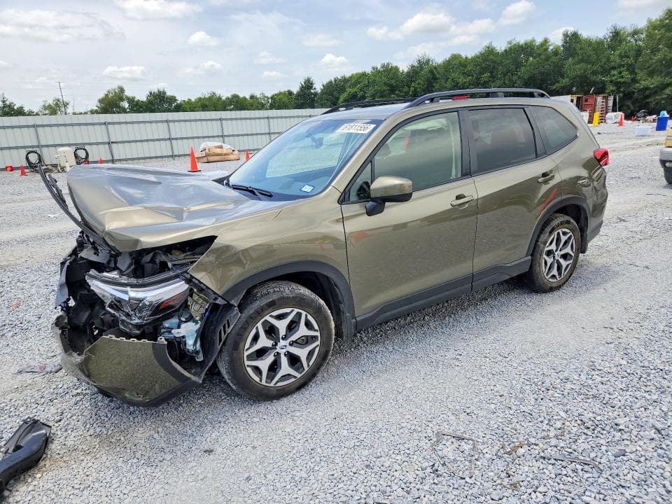 2023 SUBARU FORESTER PREMIUM - 1
