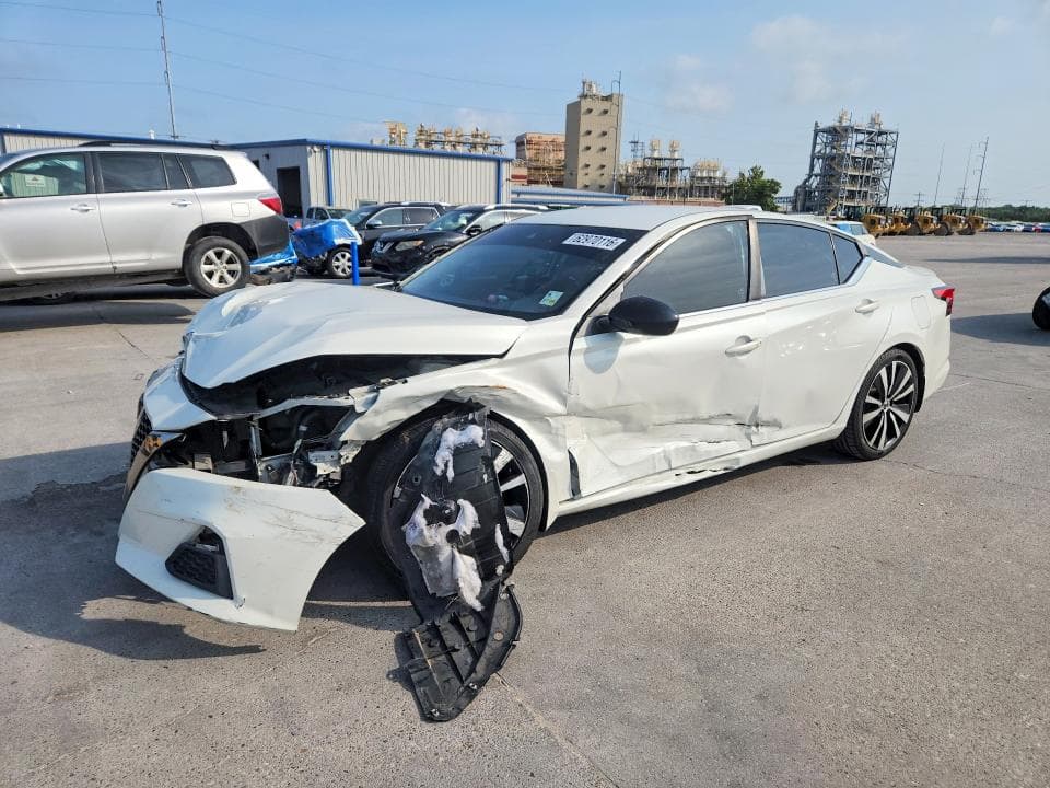 2021 NISSAN ALTIMA SR - 1