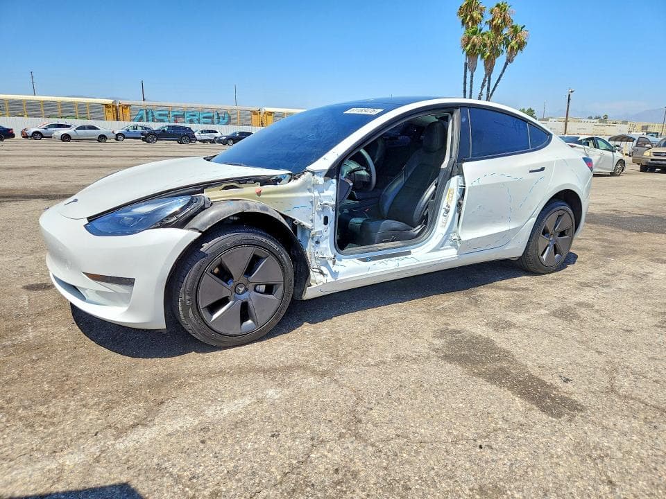 2023 TESLA MODEL 3 - 1