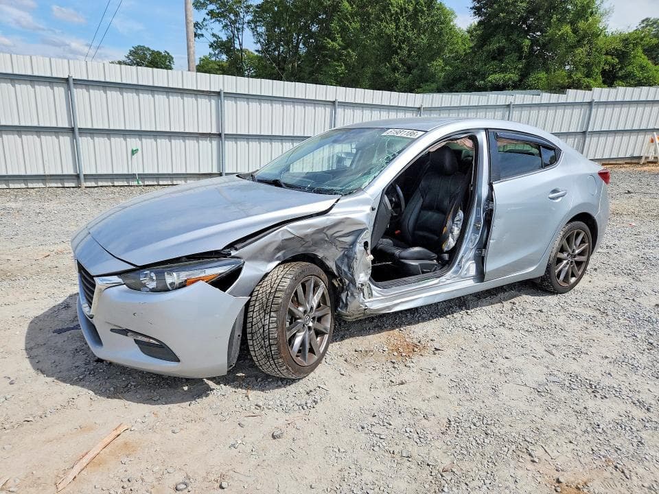 2018 MAZDA 3 TOURING - 1