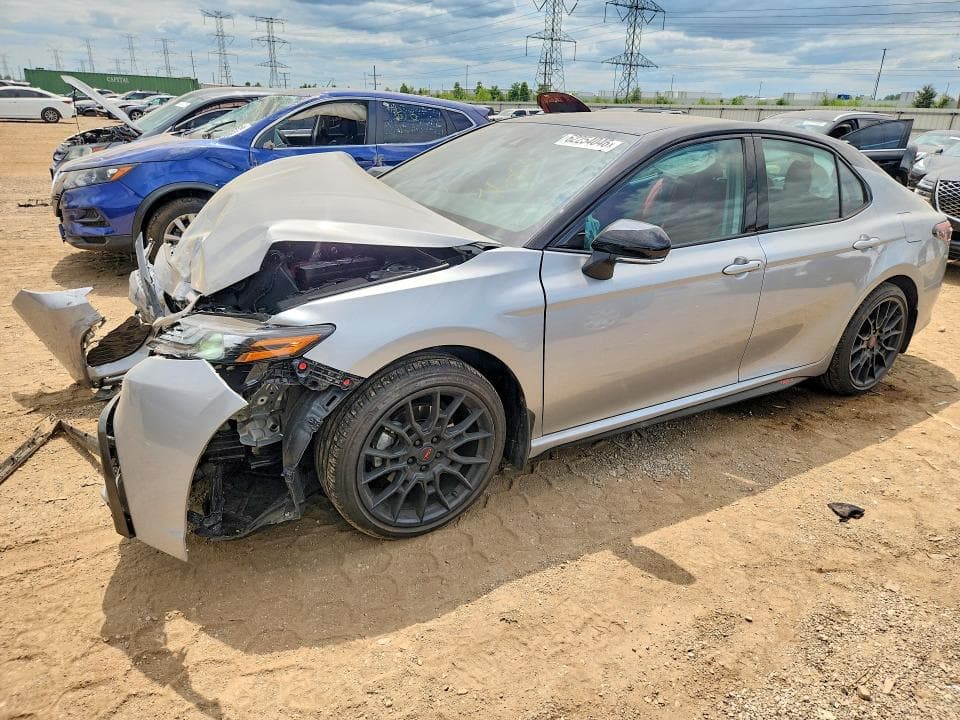 2022 TOYOTA CAMRY XSE - 1