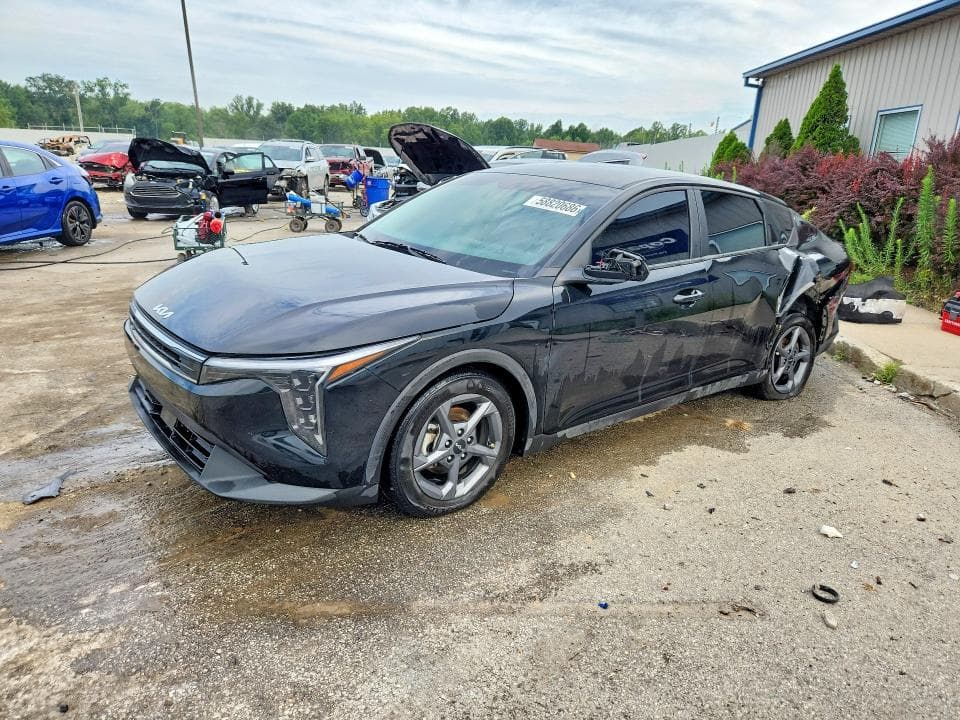 2025 KIA K4 LXS - 1
