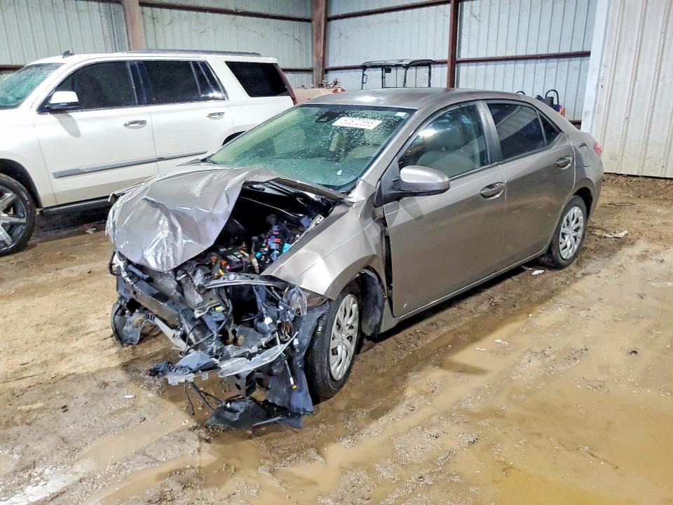 2018 TOYOTA COROLLA LE - 1