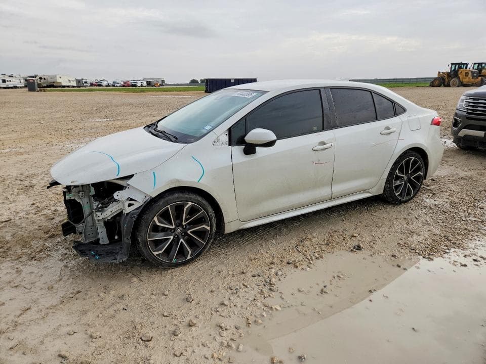 2020 TOYOTA COROLLA LE - 1
