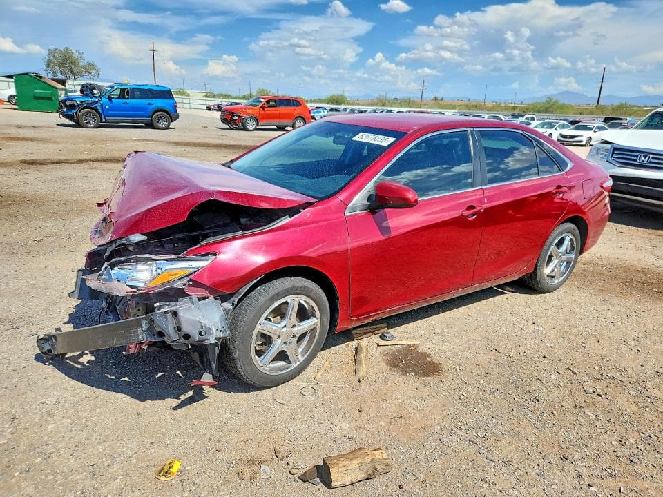 2017 TOYOTA CAMRY SE - 1