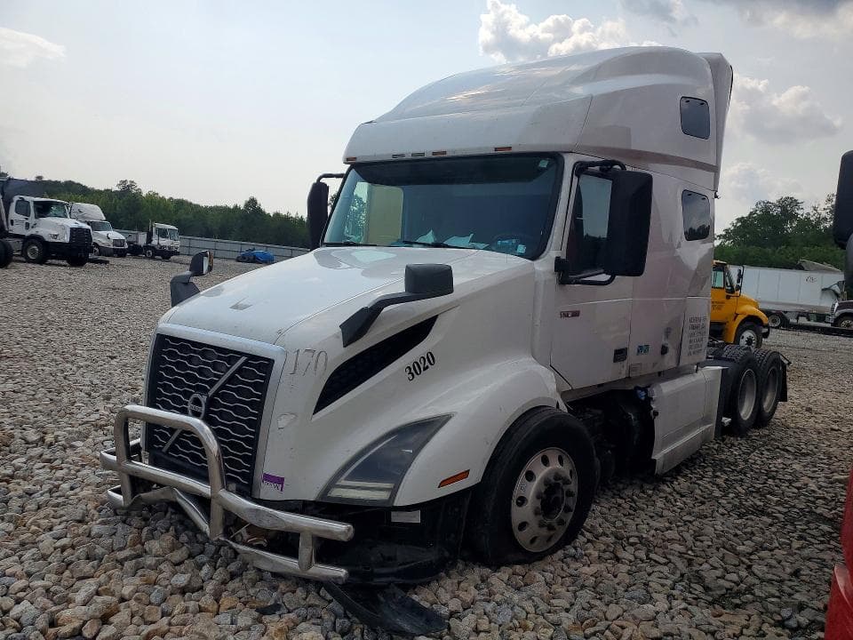 2019 VOLVO VNL SEMI TRUCK - 1