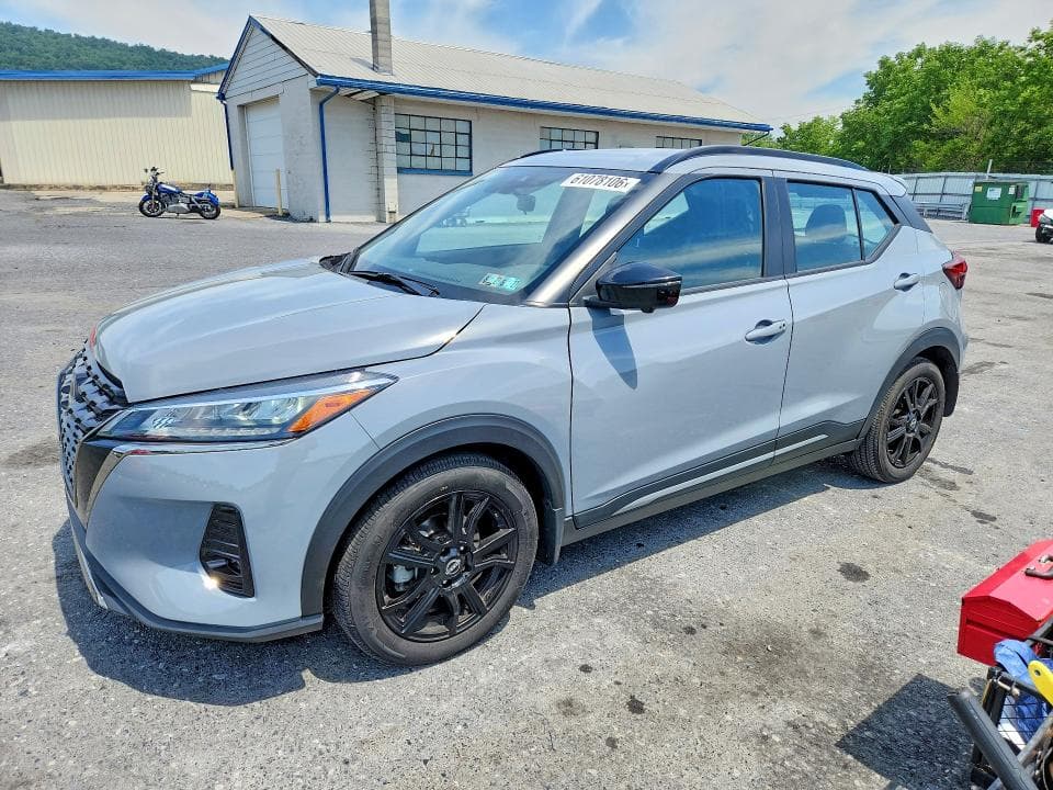2024 NISSAN KICKS SR - 1