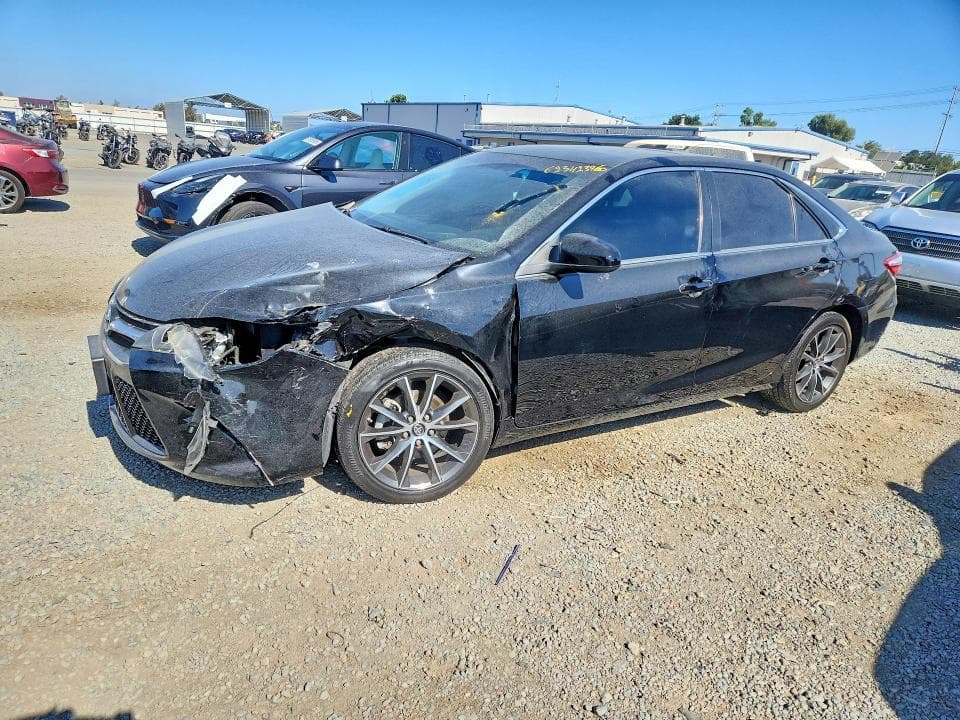 2017 TOYOTA CAMRY XSE - 1