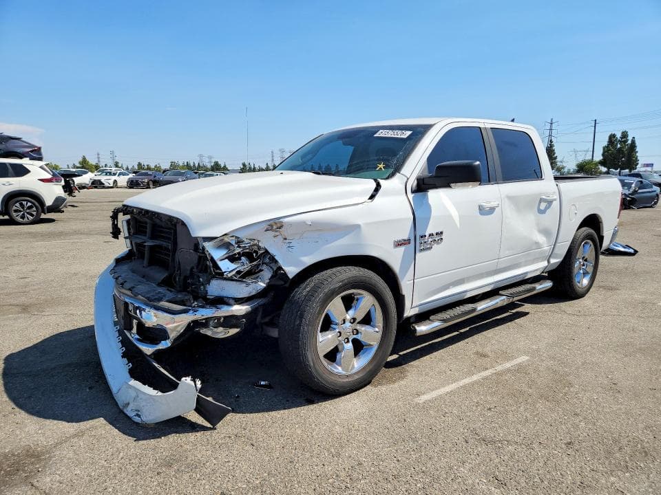2019 RAM 1500 CLASSIC SLT - 1