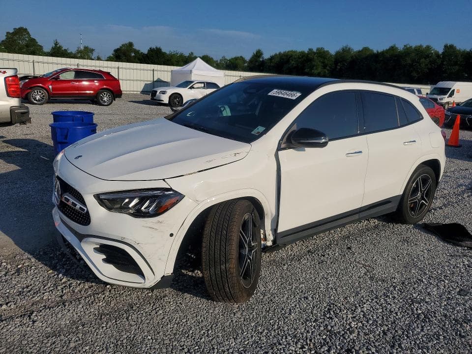 2024 MERCEDES-BENZ GLA 250 4MATIC - 1