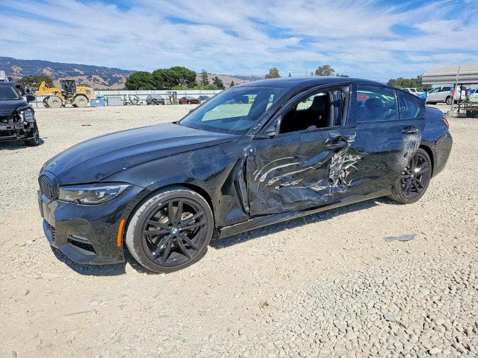 2022 BMW 330I - 1