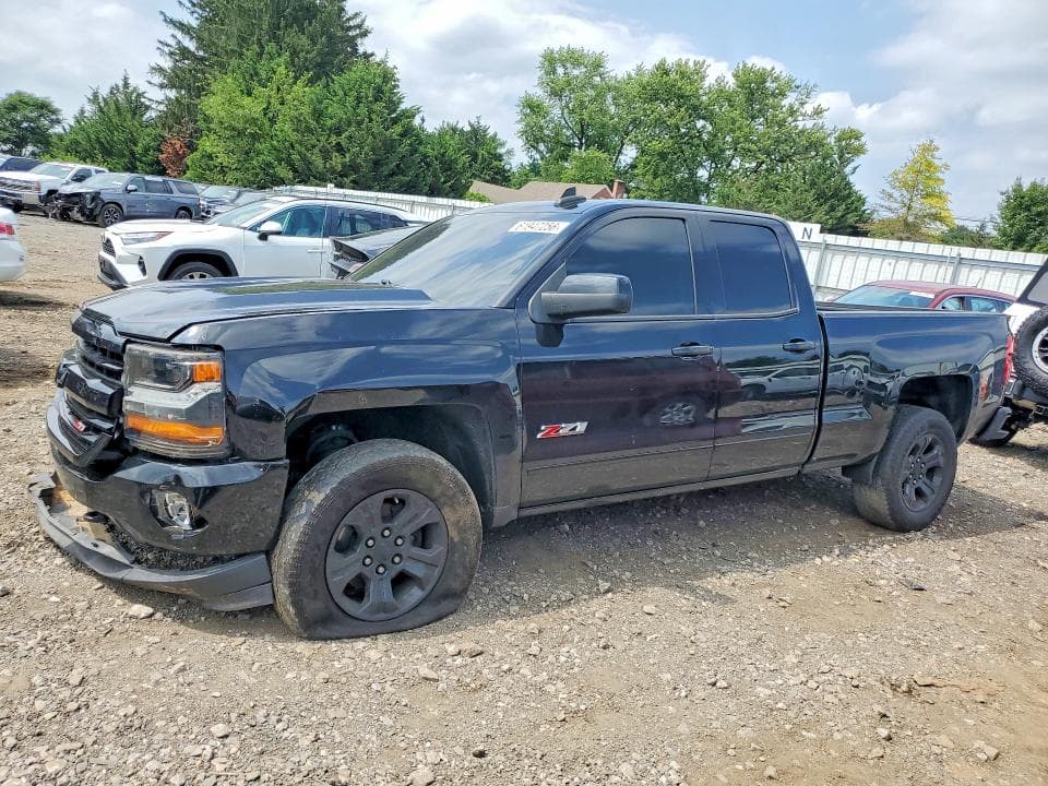 2017 CHEVROLET SILVERADO K1500 LT - 1