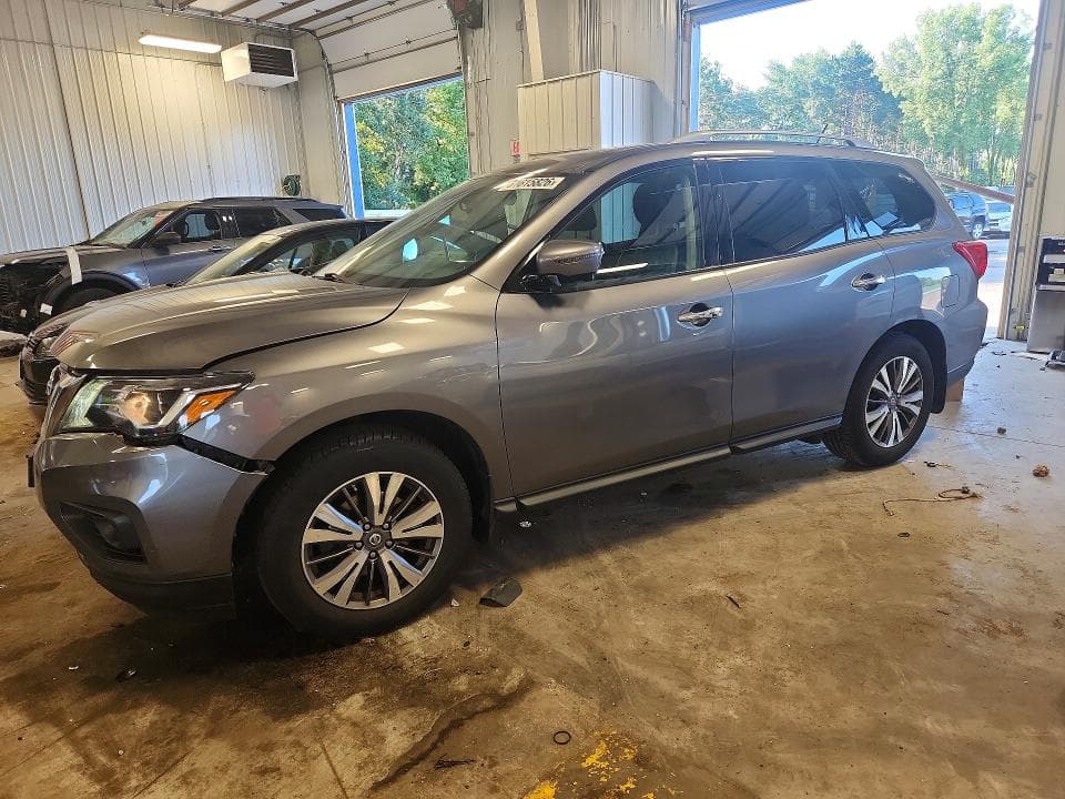 2017 NISSAN PATHFINDER SL - 1