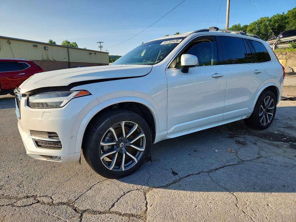 2018 VOLVO XC90 T6 - 1
