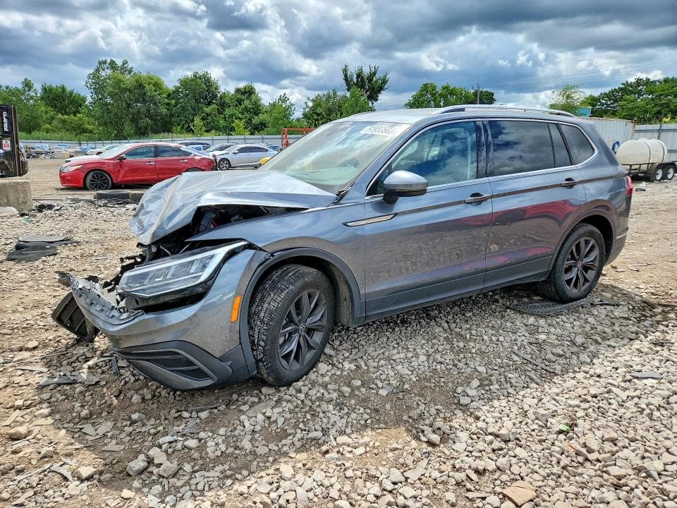2023 VOLKSWAGEN TIGUAN SE - 1