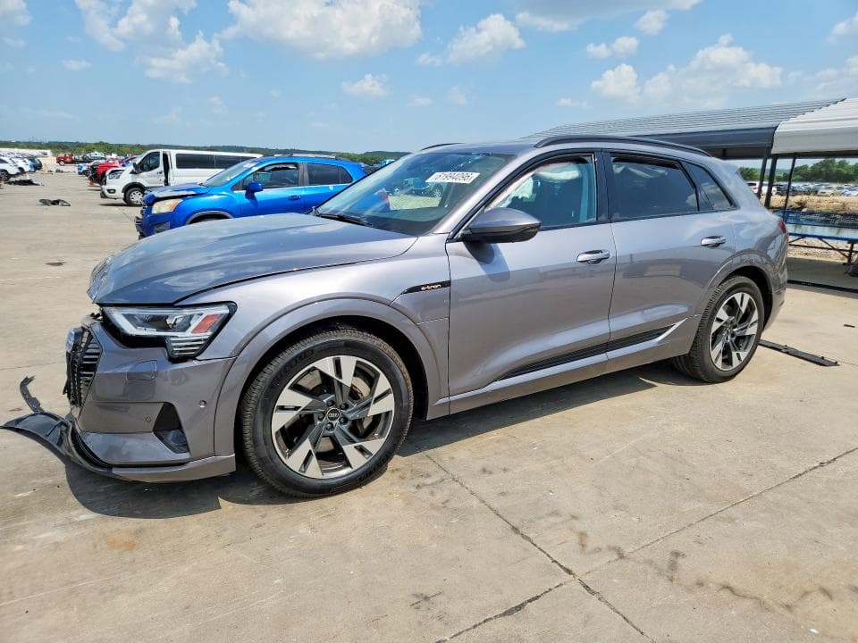 2021 AUDI E-TRON PREMIUM - 1